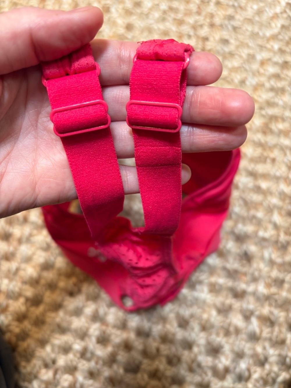 DSG Adjustable Sports Bra - Picture 4 of 4